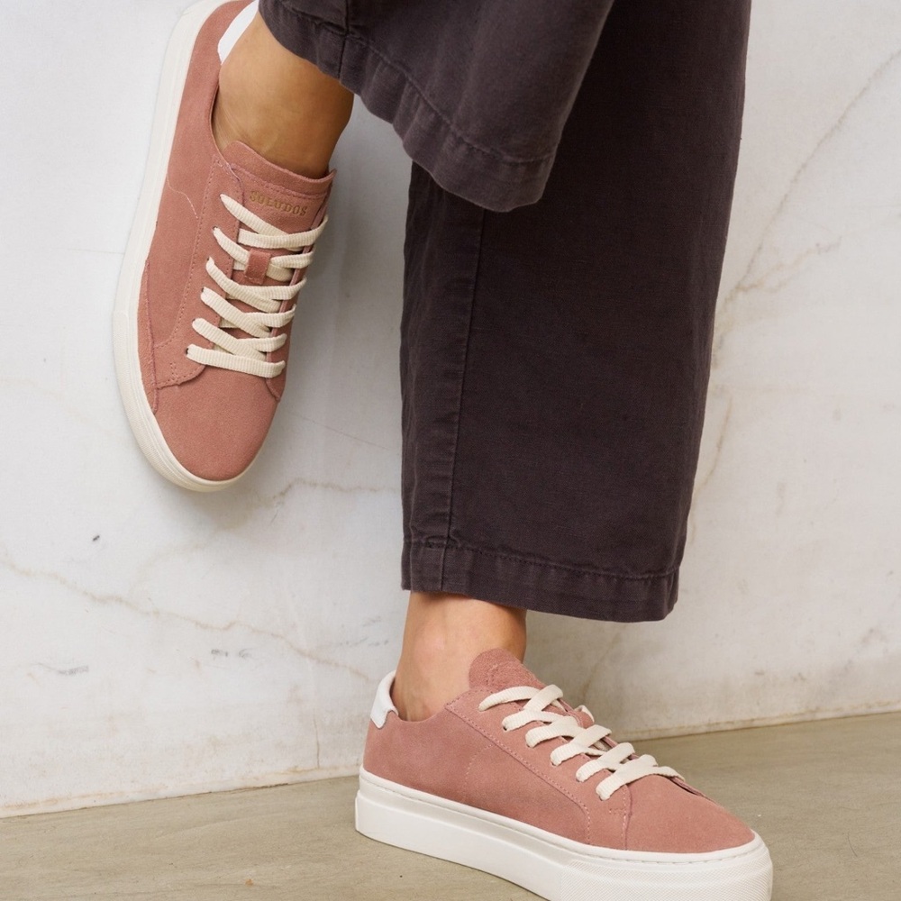 Dusty rose platform Soludos Women's Pink Suede Sneakers size 9